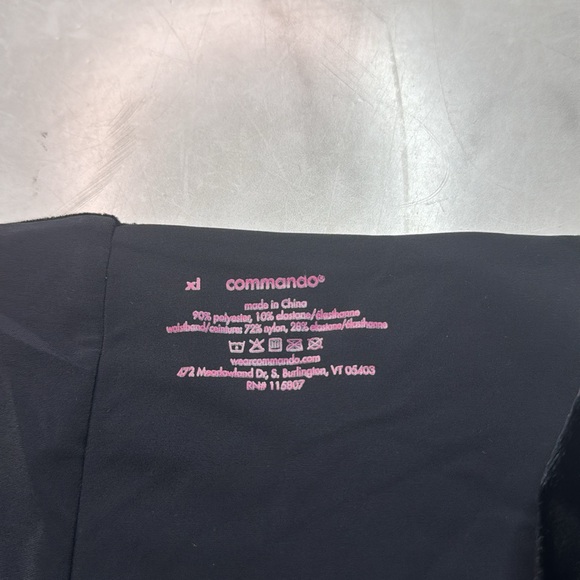 Commando Velvet Leggings - Picture 4 of 5